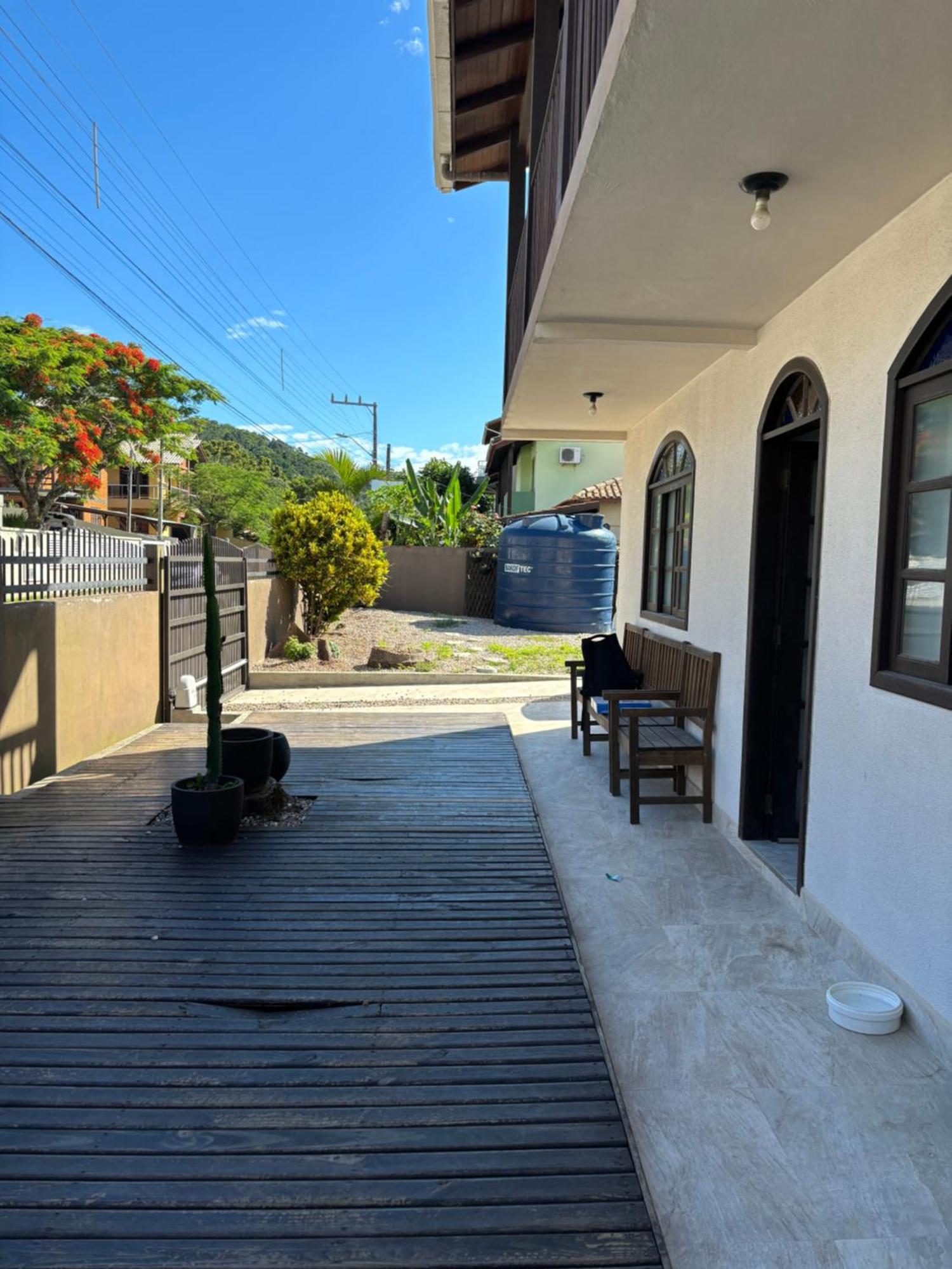 Casas * Bombinhas